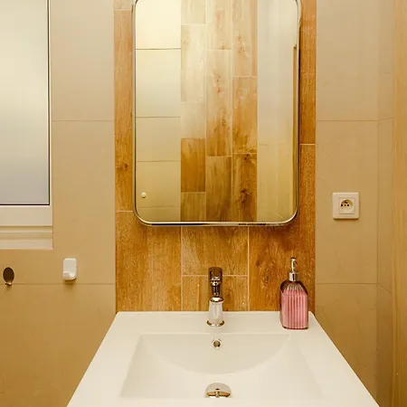 Monic Ogrod شقة *