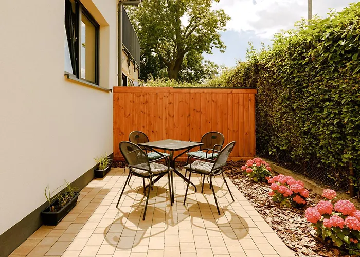 Monic Ogrod * Mechelinki